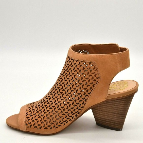 Vince Camuto Dastana Leather Peep Toe Sandals NEW - Picture 2 of 6